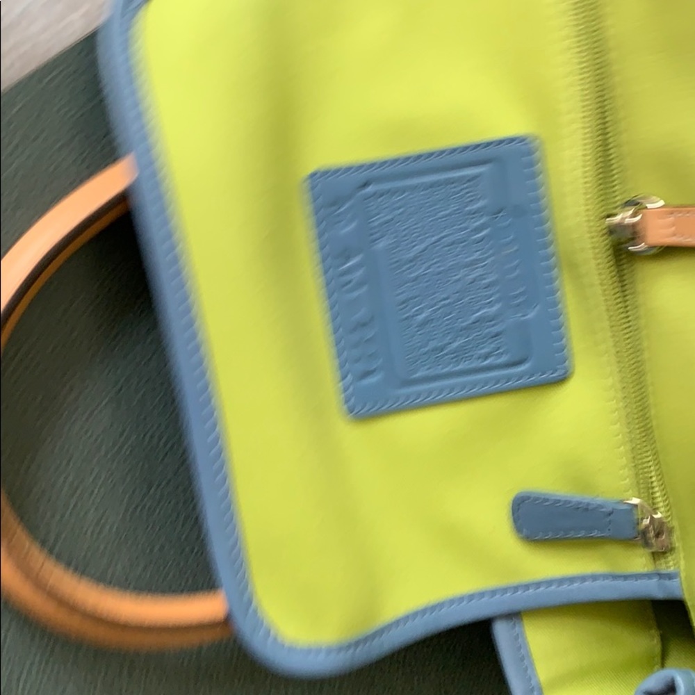 Coach Handbag - Picture 4 of 4